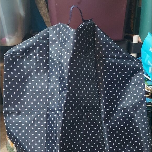 Collapsible laundry bag/under bed storage bag OS - Picture 2 of 6